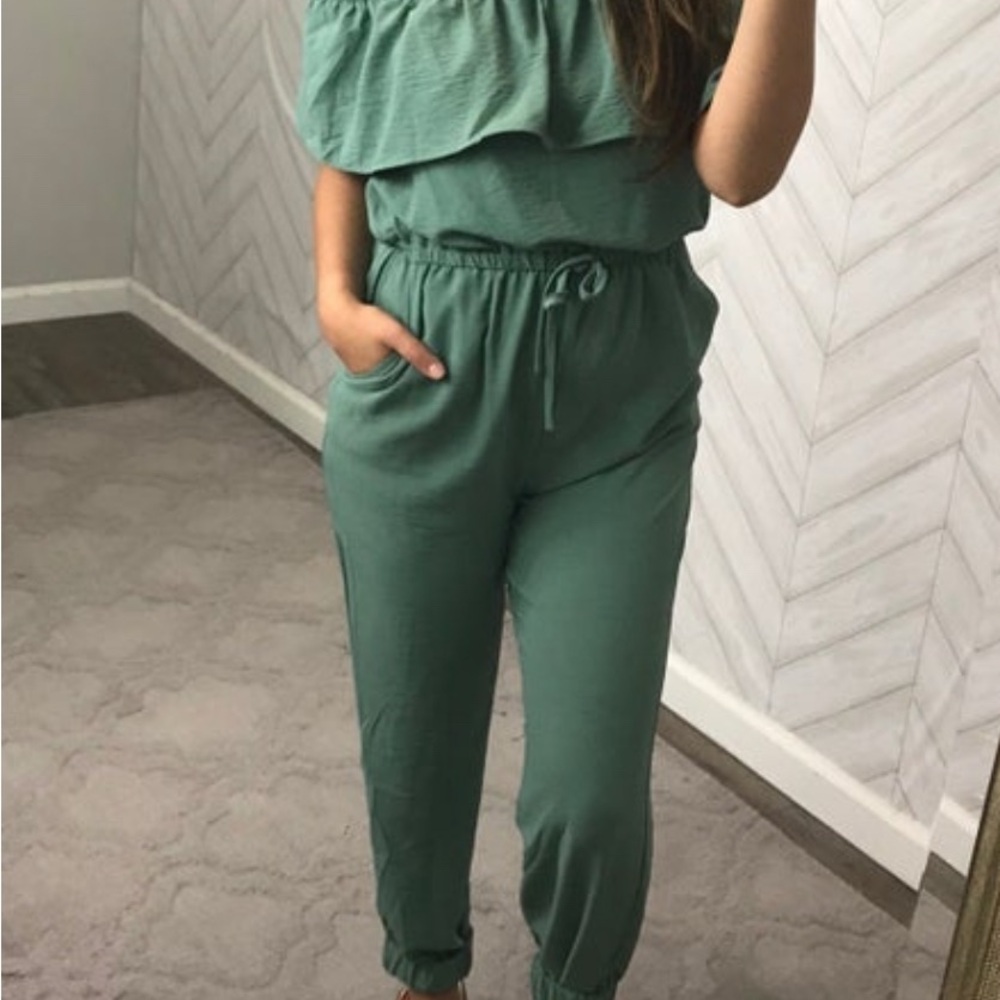 Entro Green Jumpsuit with Relaxed Fit and Tapered Cuffs